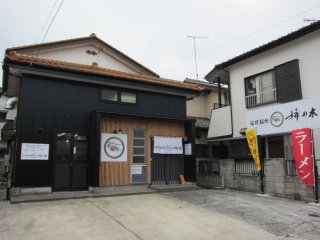 ����s�A����4007-23�@0283-55-7371�@6:00�`13:00�@���j�@P3��