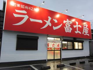 11:00`14:30A17:00`19:30@j@P