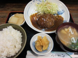 �n���o�[�O��H