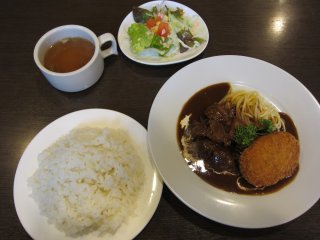 ���ւ�胉���`(���^���V�`���[���a���R���b�P)�{���C�X�吷��