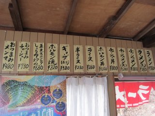 ���j���[