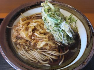 �������΁{�t�e�V�{�ʂ˂��V